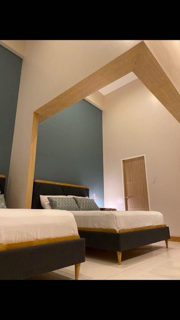 Luxurious Family Room Pico De Loro Nasugbu Ngoại thất bức ảnh